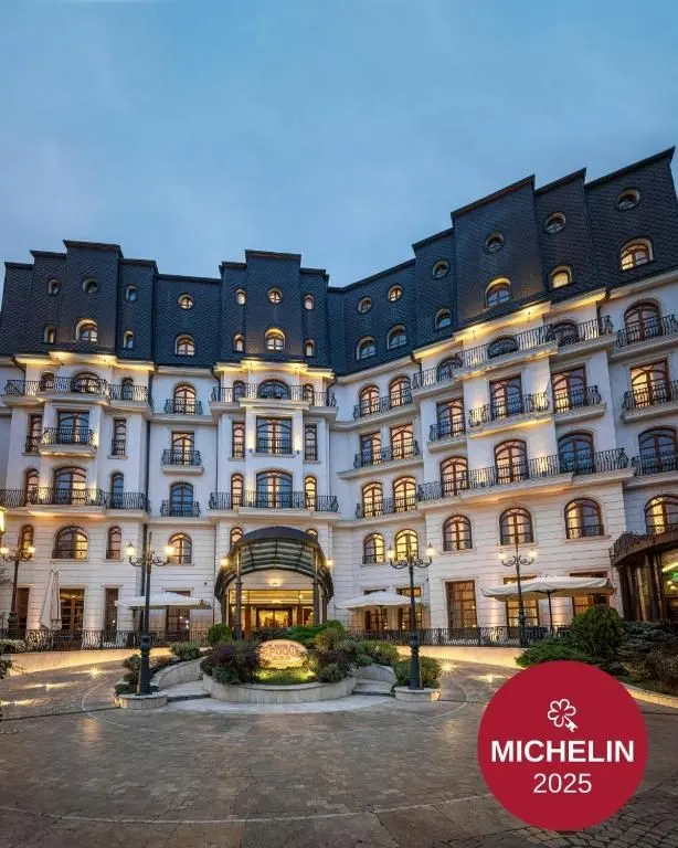 Epoque Hotel